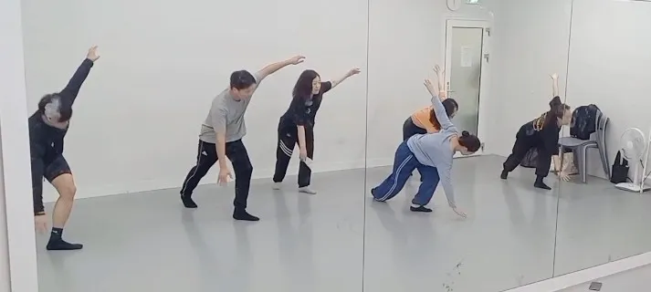 모임 이미지 1