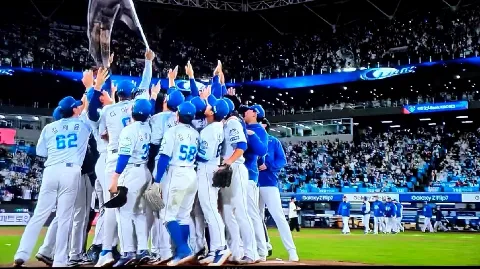 정모 대표 이미지