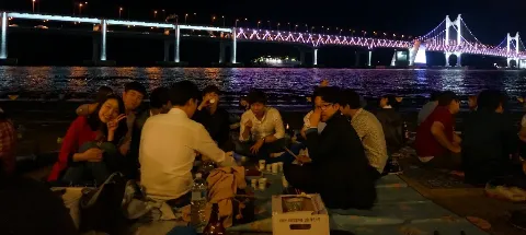 모임 대표 이미지