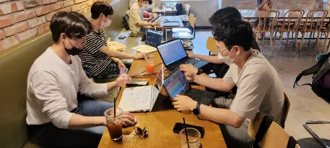 모임 대표 이미지