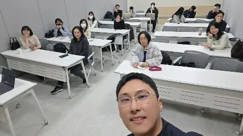 정모 대표 이미지